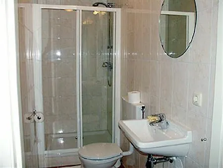 אמסטרדם Aston City Hotel 2*,