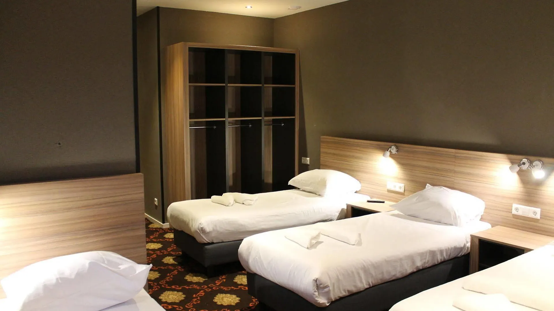 אמסטרדם Aston City Hotel 2*,
