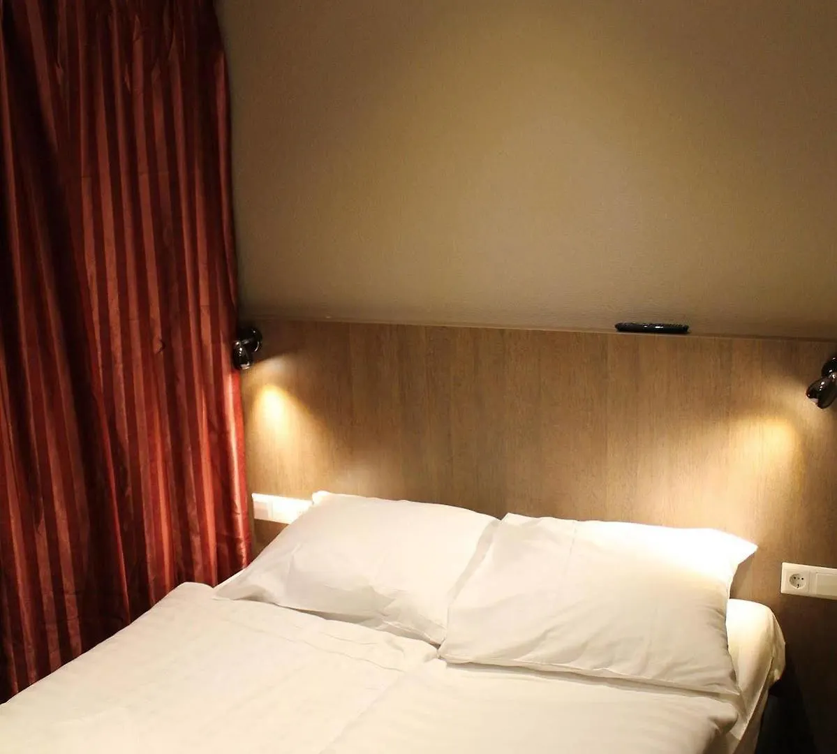 אמסטרדם Aston City Hotel 2*,  הולנד